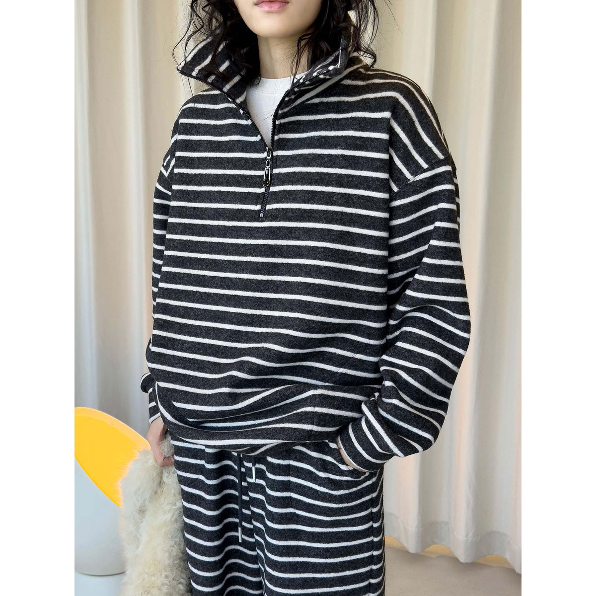 Louvre Winter New Korean Retro Lazy Style Contrasting Stripesd High-Neck Zipper Sweatshirt Warm and Comfortable Top for Women