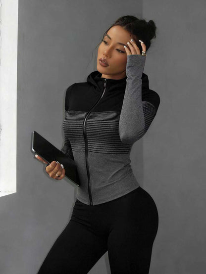 1Pcs Seamless Women's Sports Tight Jacket Jacket Zipper Hooded Sports Cycling and Other Sports Scenes
