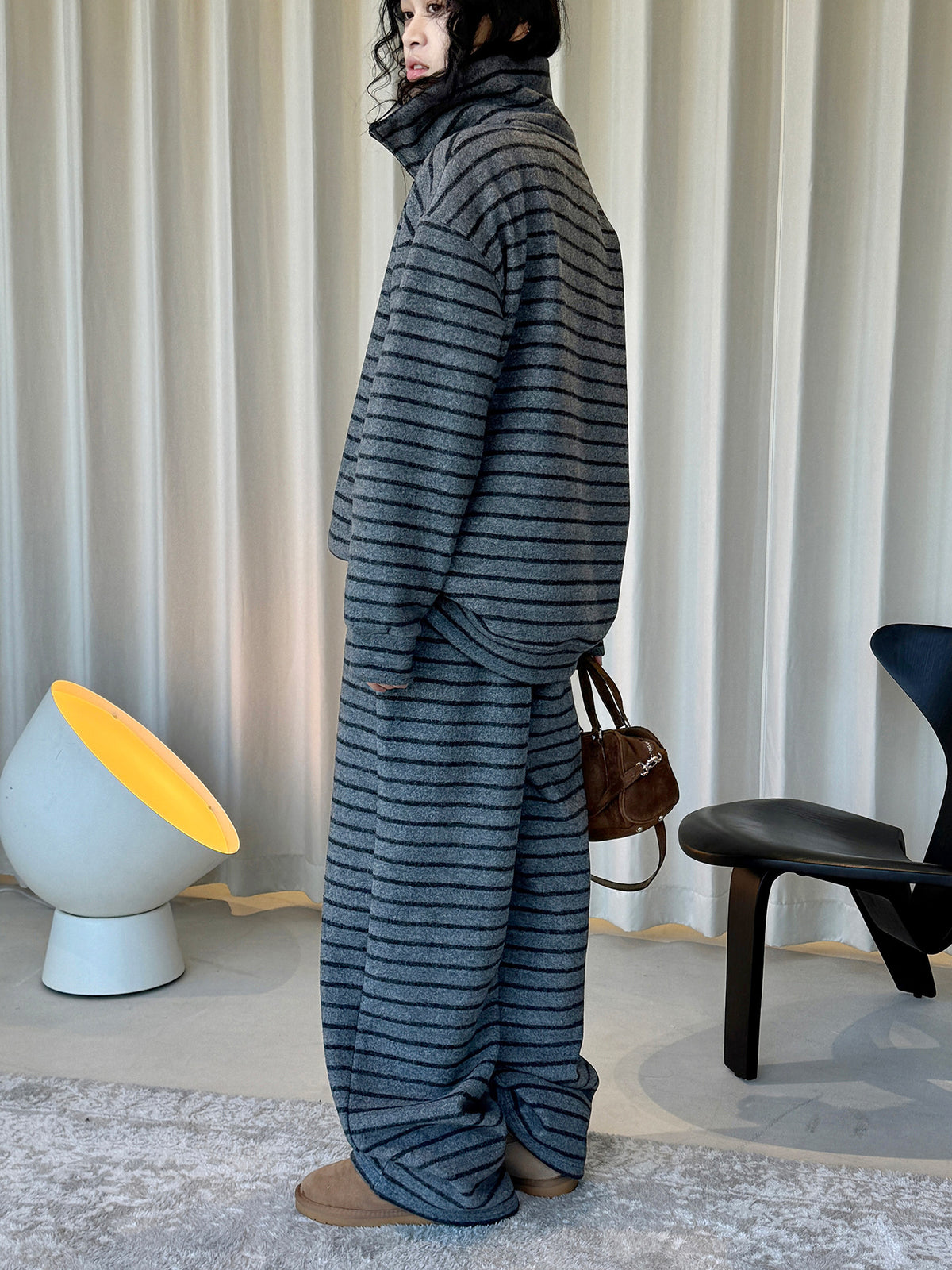 Louvre Winter New Korean Retro Lazy Style Contrasting Stripesd High-Neck Zipper Sweatshirt Warm and Comfortable Top for Women