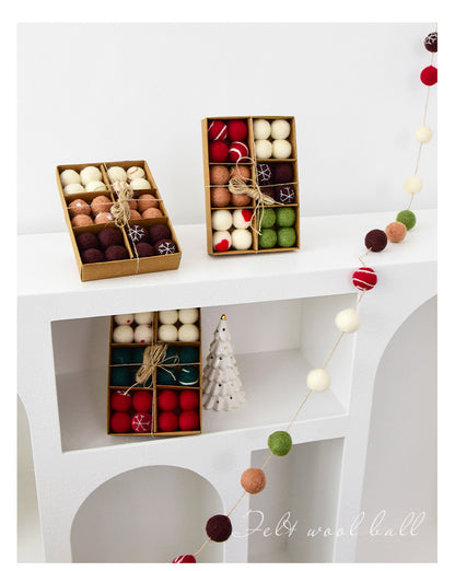NUCHI Cross Border Christmas Decorations Wool Felt 24 Pieces suit Christmas Ball Christmas Scene Decorations Pendant