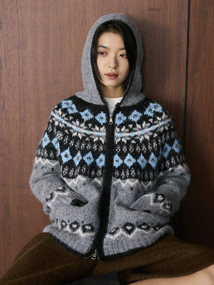 Louvre Winter New Korean Style Retro Lazy Style Jacquard Hooded Knitted Wool Sweater Loose Warm Top for Women