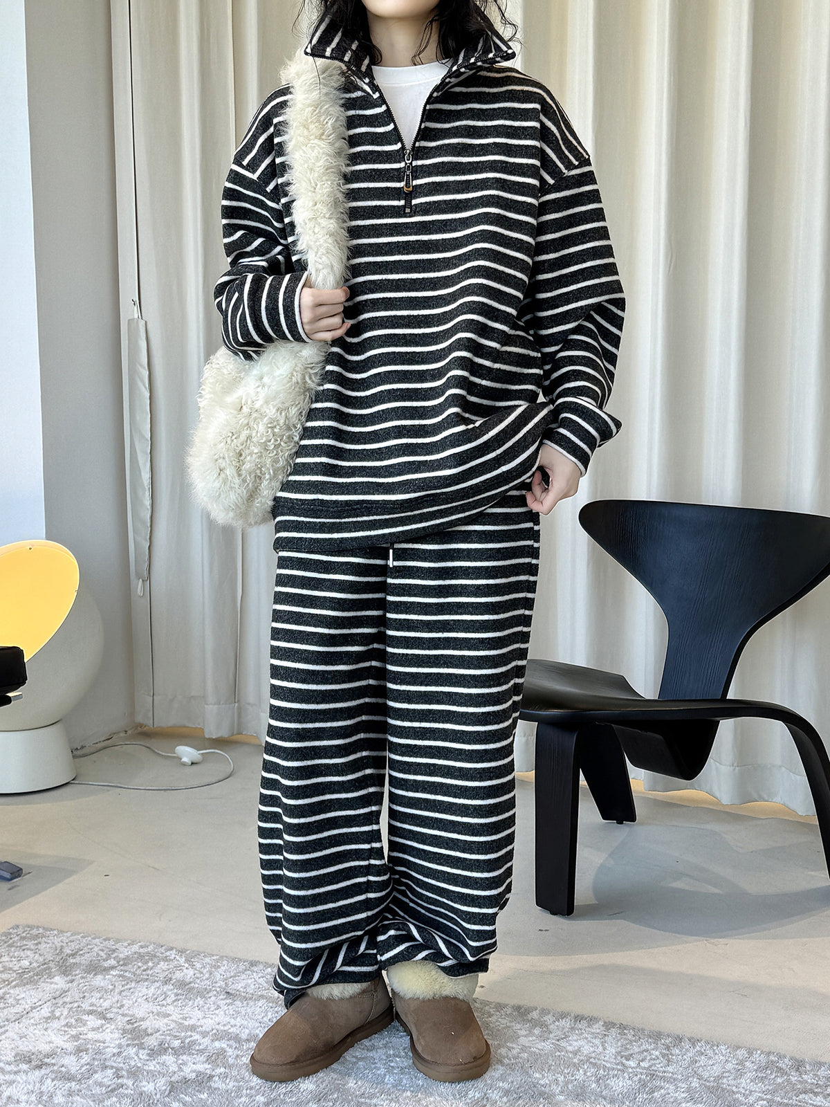 Louvre Winter New Korean Retro Lazy Style Contrasting Stripesd High-Neck Zipper Sweatshirt Warm and Comfortable Top for Women