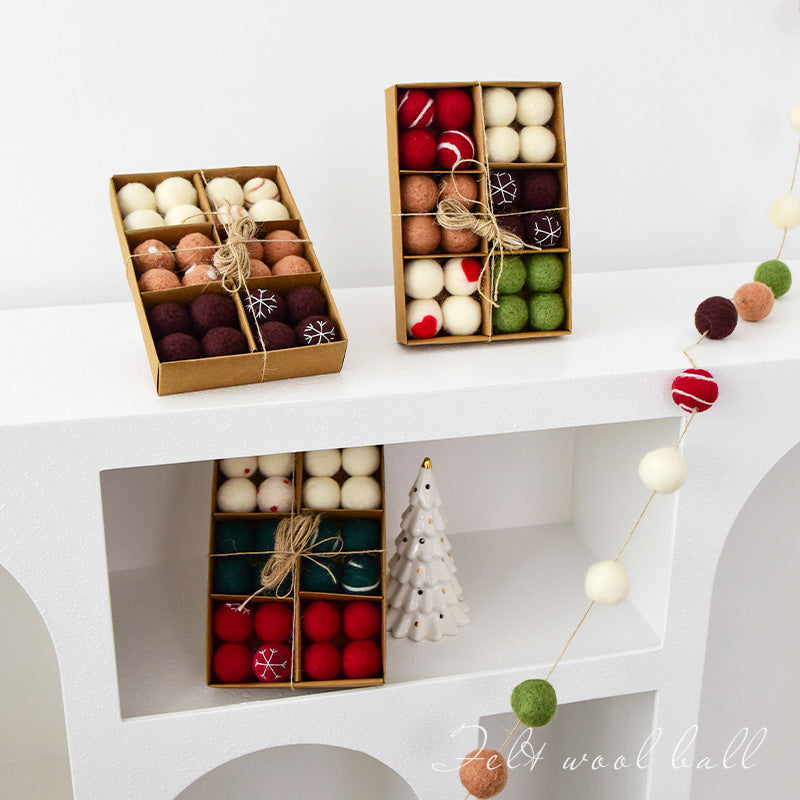NUCHI Cross Border Christmas Decorations Wool Felt 24 Pieces suit Christmas Ball Christmas Scene Decorations Pendant