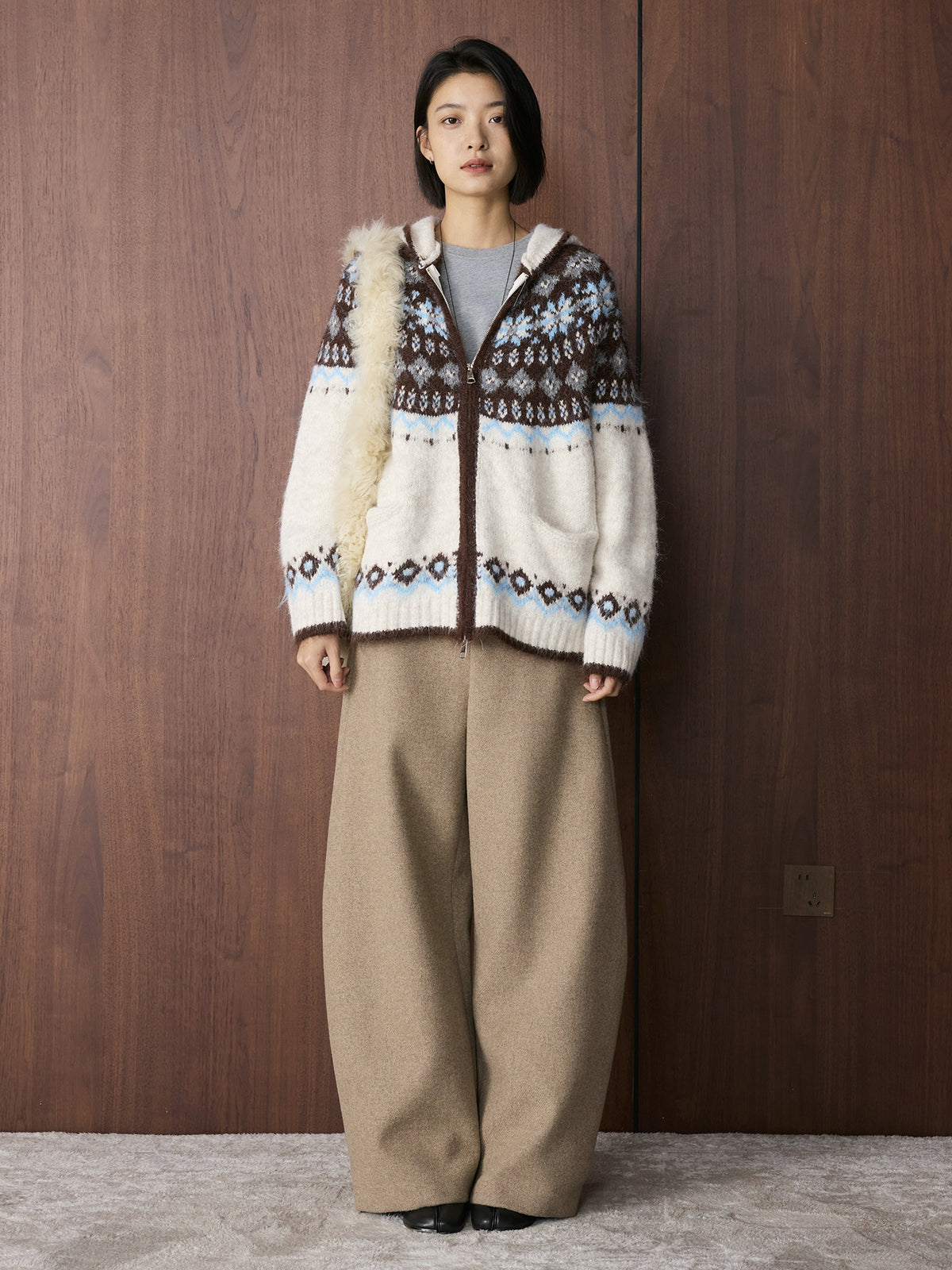 Louvre Winter New Korean Style Retro Lazy Style Jacquard Hooded Knitted Wool Sweater Loose Warm Top for Women
