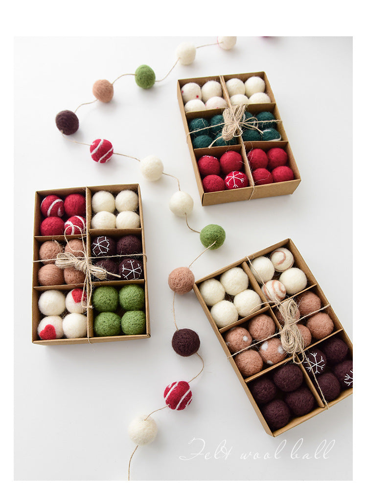 NUCHI Cross Border Christmas Decorations Wool Felt 24 Pieces suit Christmas Ball Christmas Scene Decorations Pendant