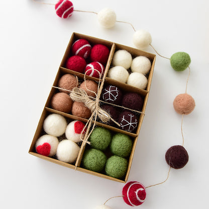 NUCHI Cross Border Christmas Decorations Wool Felt 24 Pieces suit Christmas Ball Christmas Scene Decorations Pendant