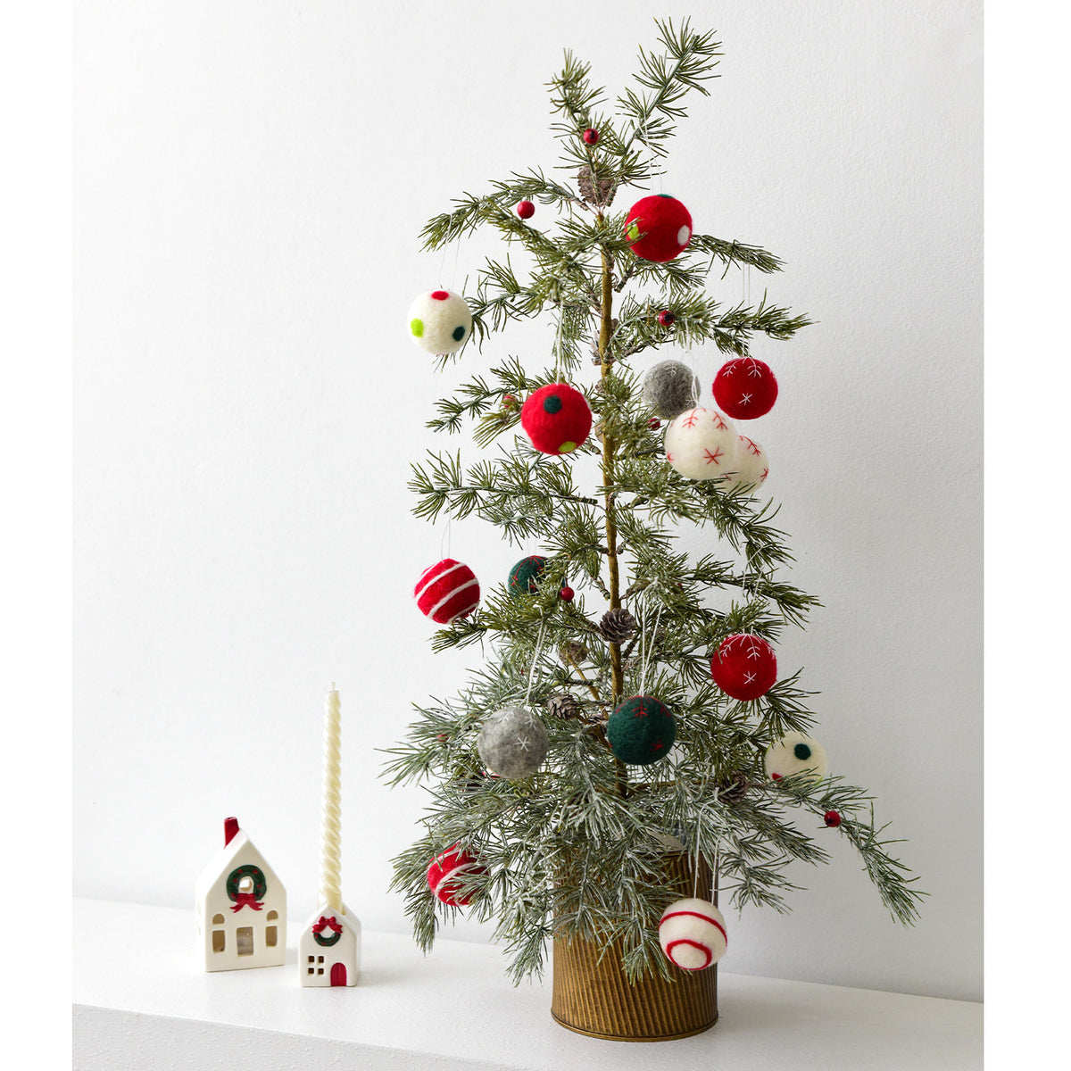 Nuchi Cross-Border Christmas Decorations Wool Felt Christmas Balls Snowflake Christmas Balls Christmas Tree Decoration Balls Hanging