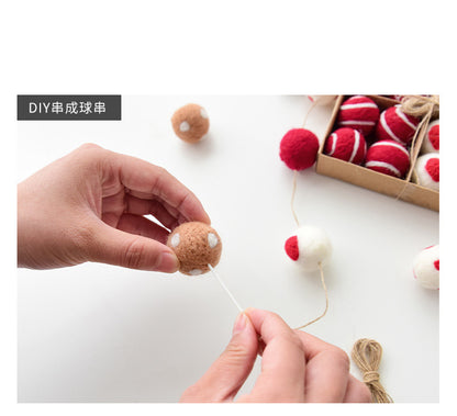 NUCHI Cross Border Christmas Decorations Wool Felt 24 Pieces suit Christmas Ball Christmas Scene Decorations Pendant