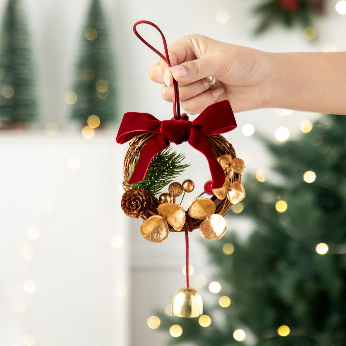 2026 New Christmas Decorations Christmas Bell Garland Pendant Christmas Tree Decorations Atmosphere Scene Hangings