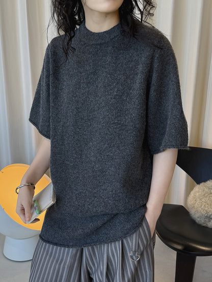 Louvre Early Spring New Korean Style Simple Round Neck Knitted Slightly Curled Sweater Soft and Comfortable Casual Top for Women