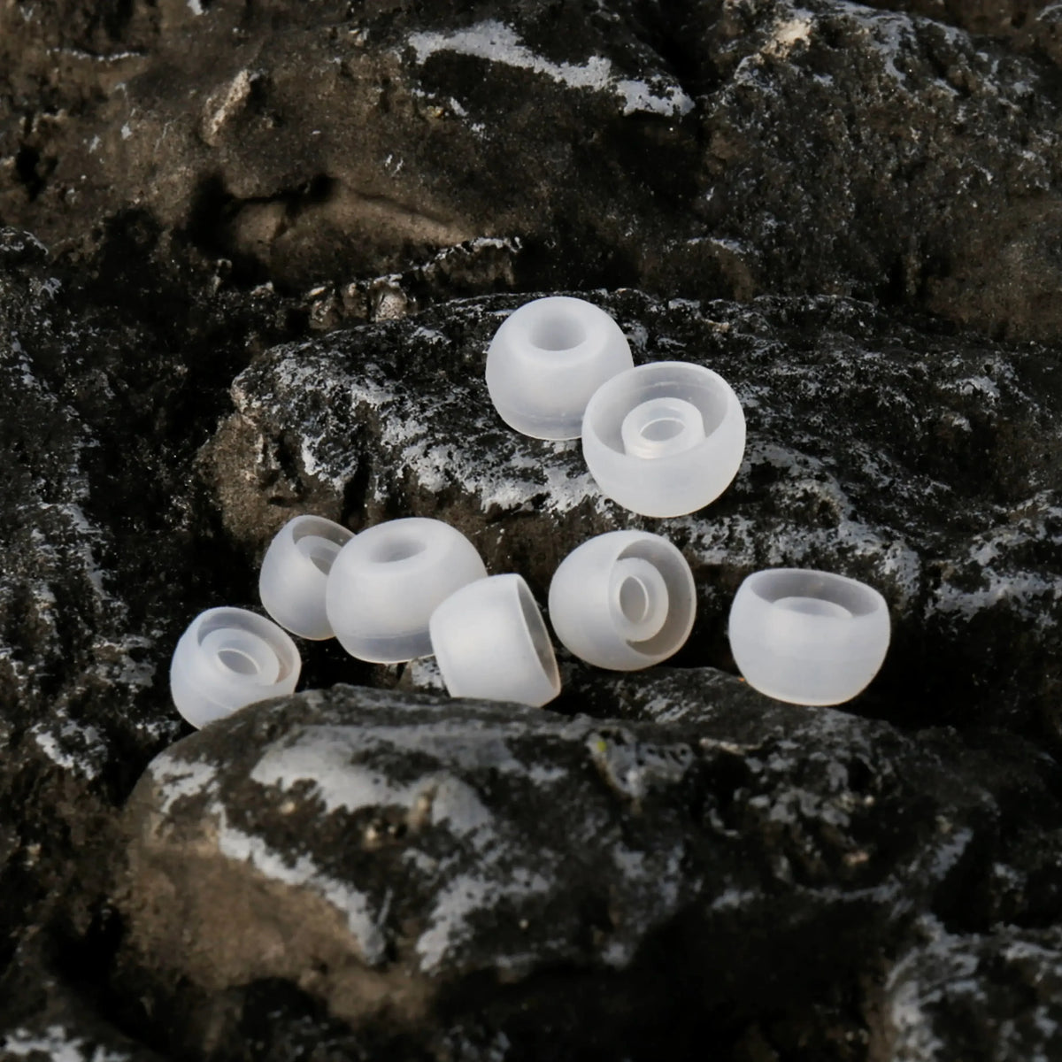 KBEAR 4540 Coffee Silicone Eartips Ergonomically Designed Earcap Optional XS/S/M/L Size and Combination Set Comfortable Earmuffs