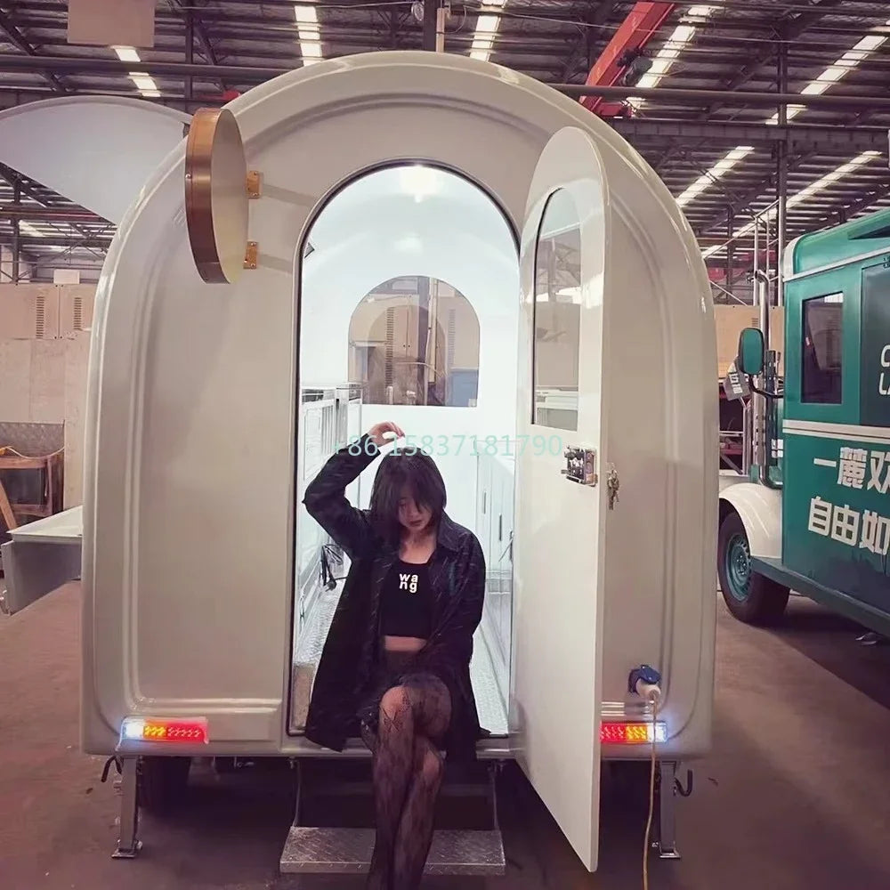 Mobile Restaurant Food Cart Truck Catering Trailer Food Truck Vintage Mobile Food Carts Dining Car Equipment with Full Kitchen