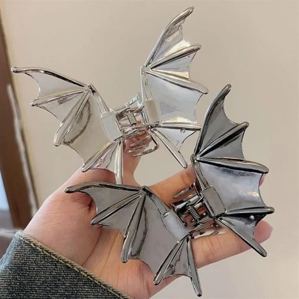 Halloween Alloy Bat Hair Claw Clips Y2K Gothic Style Metal Shark Clamp Girls Holiday Hair Accessories