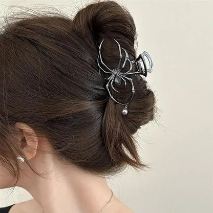 Halloween Alloy Bat Hair Claw Clips Y2K Gothic Style Metal Shark Clamp Girls Holiday Hair Accessories